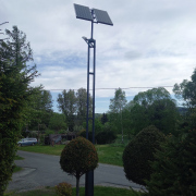 Lampa hybrydowa solarno-wiatrowa LED 2x75W / panele 2x190W / turbina 300/600W / 8m / 200Ah