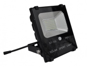 Naświetlacz LED Sextans XT 30 z panelem solarnym 10W